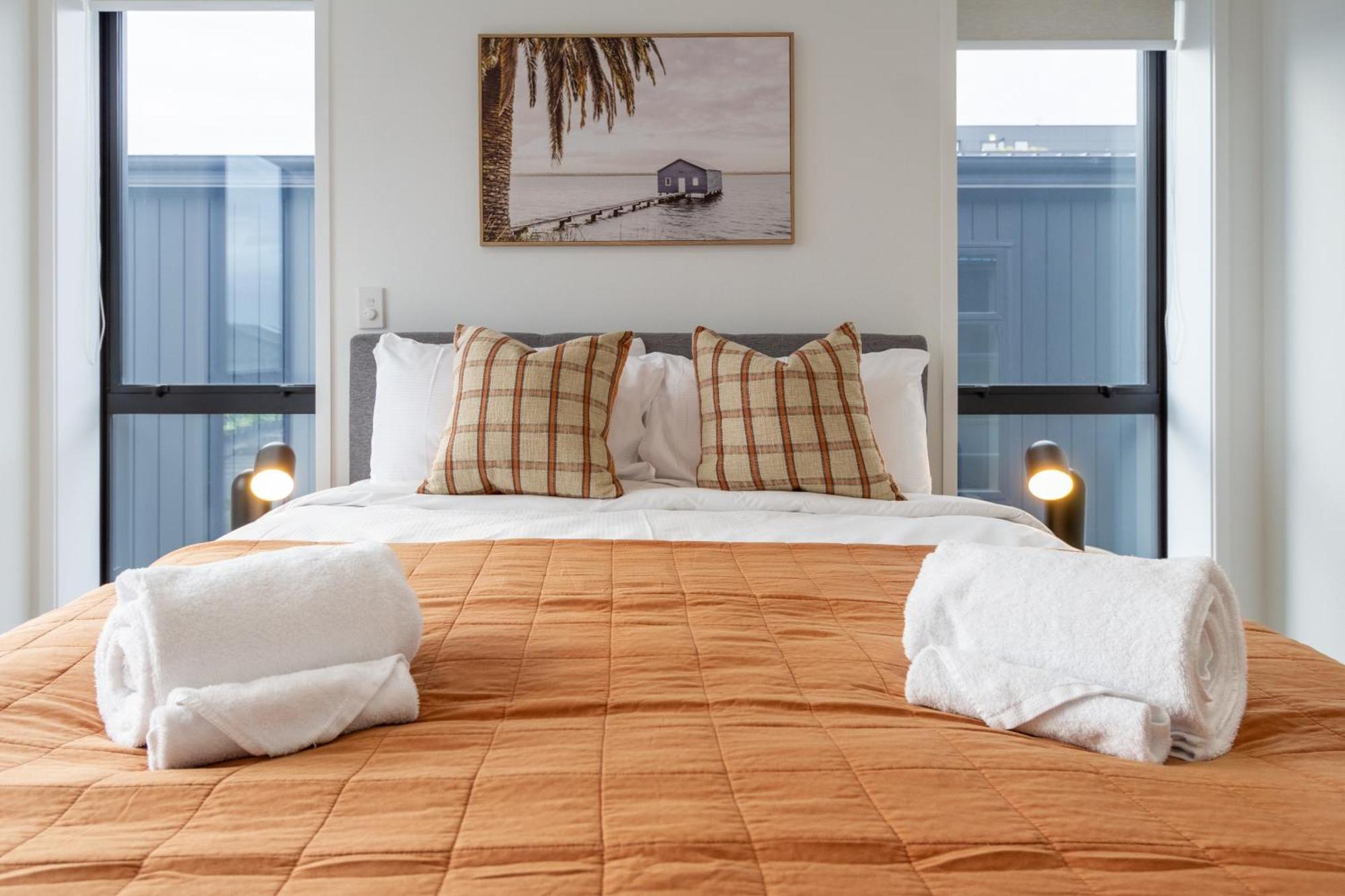 Discover Elegance - New Central Haven. 3 Bedroom Christchurch Eksteriør billede